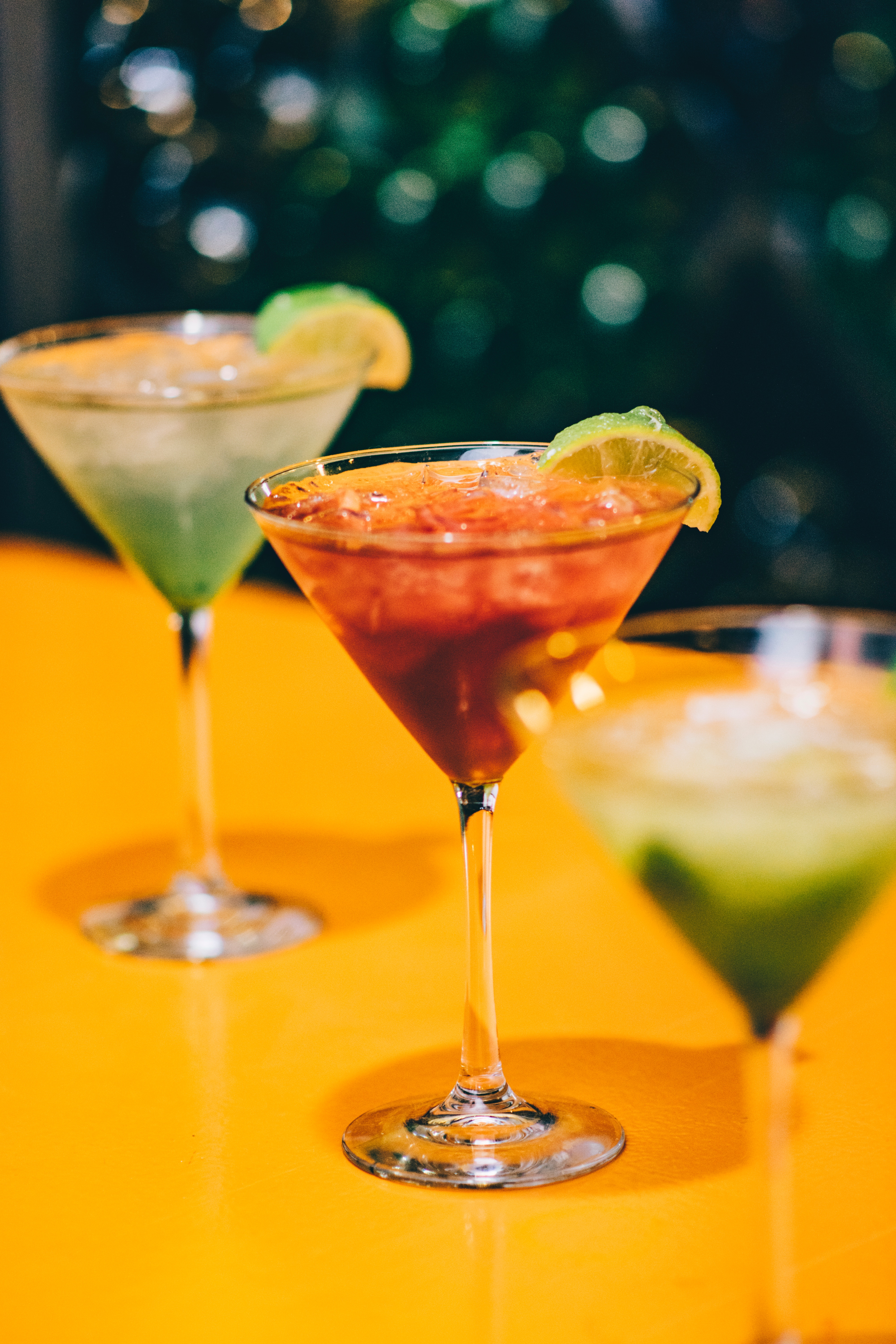 Un aperitivo per quattro storie allo Spazio Astra